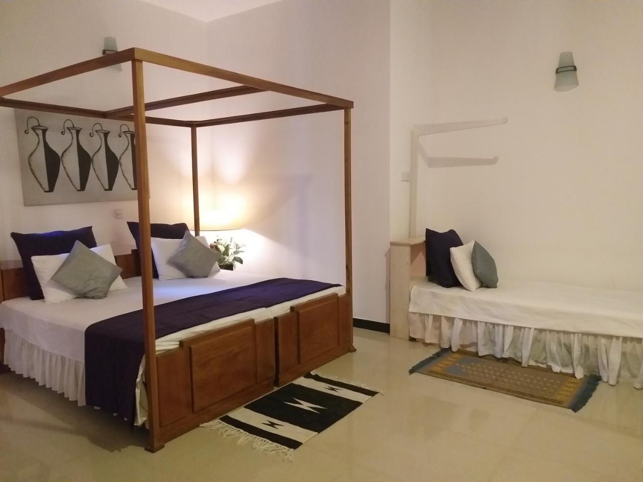 Cosy Nest Home Stay Negombo Zewnętrze zdjęcie