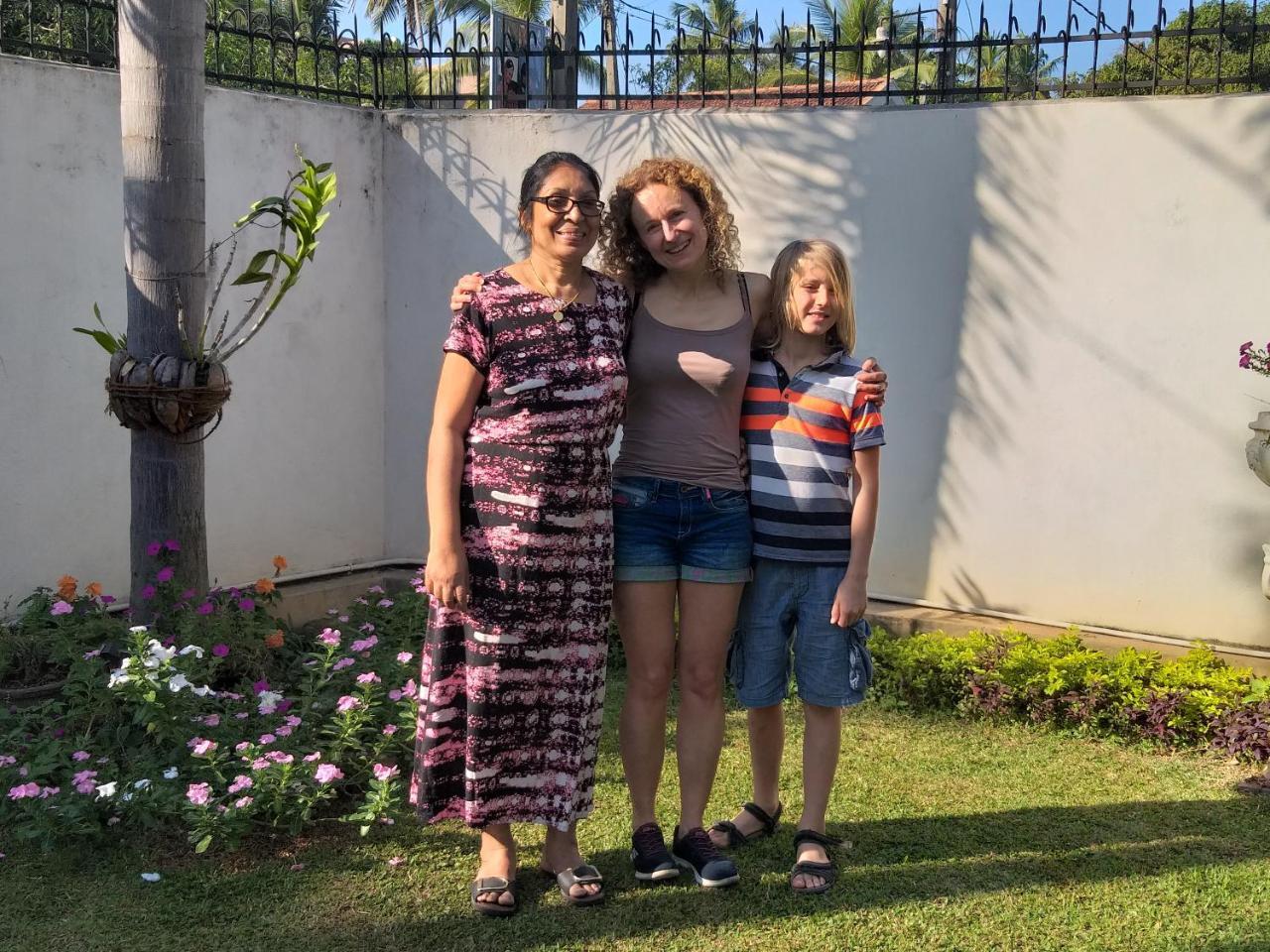 Cosy Nest Home Stay Negombo Zewnętrze zdjęcie