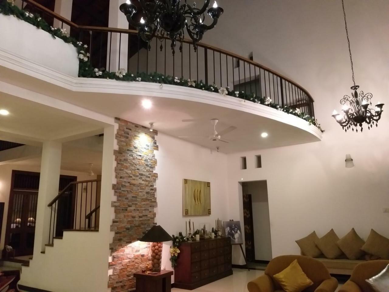 Cosy Nest Home Stay Negombo Zewnętrze zdjęcie